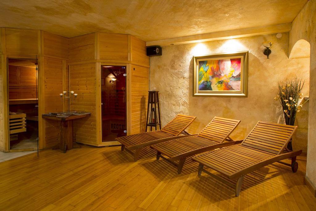 Hotel Medno ภายนอก รูปภาพ