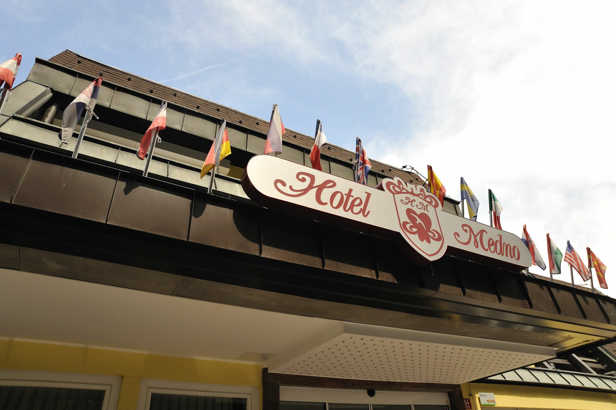Hotel Medno ภายนอก รูปภาพ